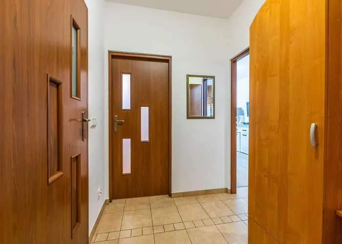 Victus Blue Apartment With Parking And Terrace By Noclegi Renters *